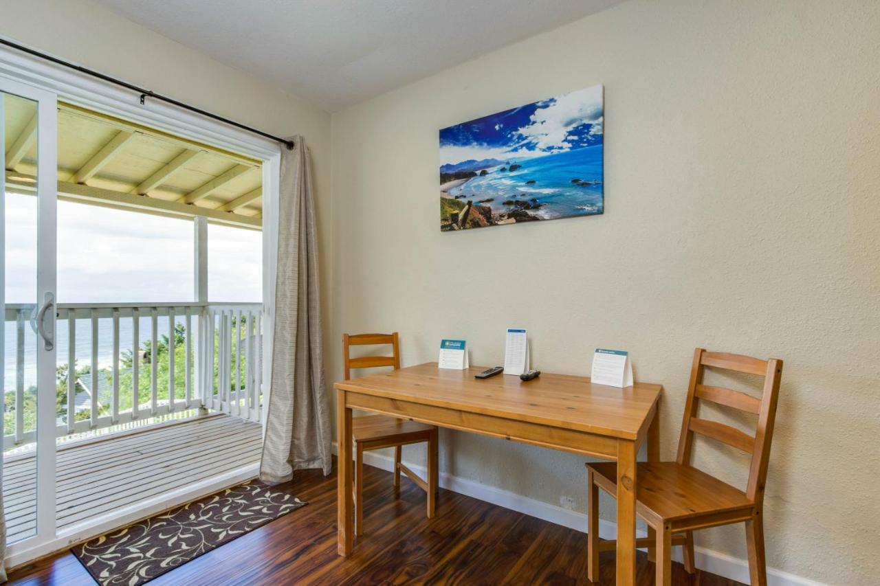 Sandstone Point Hotel Lincoln City Phòng bức ảnh