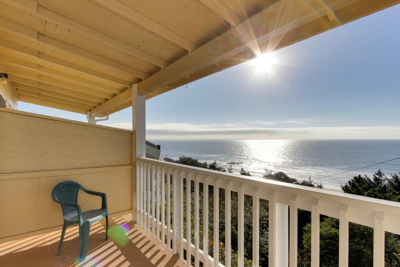 Sandstone Point Hotel Lincoln City Phòng bức ảnh